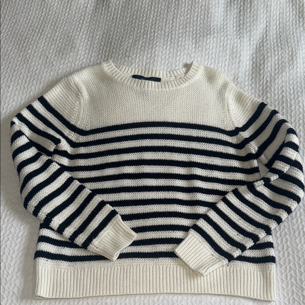 Forever 21 Navy and Cream Striped Sweater